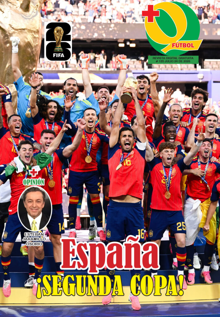 Portada de la revista Más Que Fútbol edición 135 con los jugadores de la Selección de España levantando la Copa del Mundo 2026 tras vencer a Argentina.